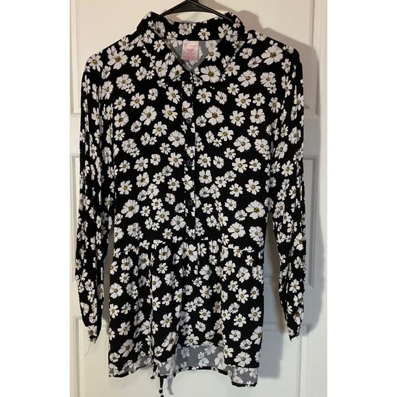 No Boundaries Tops - No Boundries Black White Daisy Print Long Sleeve Button Tie Pelum Waist Top 2XL